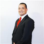 Ministro aulas de Direito e de Geografia